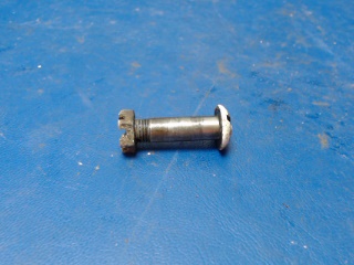 400 757 Piper - CLEVIS BOLT- (AN26-21)